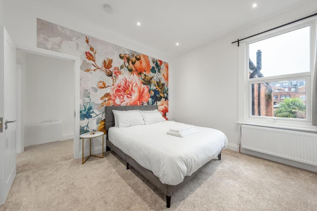 Brand New Cricklewood Zone 2 Modern Casa vacanze Londra