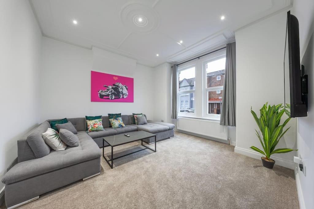 Casa vacanze Brand New Cricklewood Zone 2 Modern